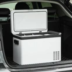 Outsunny Kühlbox Auto 30L Mit LCD-Anzeige Kompressor Autokühlschrank Elektrisch Boot Camper Reisen 12/24V DC Und 110-240V AC Weiß 18 Outsunny Kühlbox Auto 30L Mit LCD-Anzeige Kompressor Autokühlschrank Elektrisch Boot Camper Reisen 12/24V DC Und 110-240V AC Weiß -Küchenwaren Geschäft 04ec4bcf384a8d988ca6823badff4f17