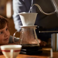 Tchibo Glaskaraffe, Borosilikatglas, Deckel, Hitzebeständig, 600ml -Küchenwaren Geschäft 2f713203a3f76c82e43b9445651b3a17