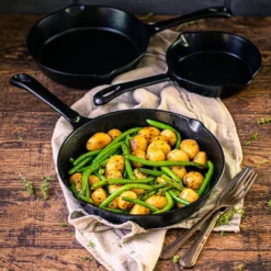 BBQ-Toro Ultimate PRO3+ Pfannen Set, 3-teilig, Gusseisen Bratpfanne, Steakpfanne -Küchenwaren Geschäft 680c225451b45336c4eb49776e73f651