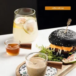 90ml Mini-Milchtopf Aus Glas, Saucenpfanne Mit Einzelnen Ausläufen, Milchbecher Für Westliches Restaurant Mini-Milchkännchen -Küchenwaren Geschäft 6d20c4e2f7019824c4921dd0f09f49d4