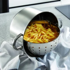 BEYOND® Edelstahl Kochtopf 24 Cm, Mit Glasdeckel Und Herausnehmbarem Siebeinsatz -Küchenwaren Geschäft 708773c76dc78a31eb5ff60e94bcfdbd