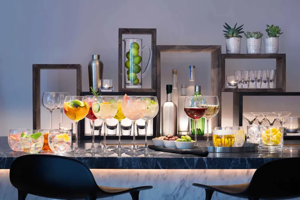 LSA Bargläser Borough 680 Ml Glas Transparent 4-tlg 7 LSA Bargläser Borough 680 Ml Glas Transparent 4-tlg – Bild 5