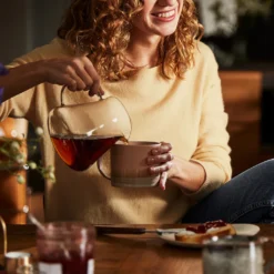 Tchibo Glaskaraffe, Borosilikatglas, Deckel, Hitzebeständig, 600ml -Küchenwaren Geschäft 800a617792d7b9cbbb967f87f560e981