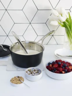 Tefal Stielpfanne Aus Aluminium Ø 20 Cm, Antihaftbeschichtet, Alle Herdarten Incl. Induktion -Küchenwaren Geschäft dbf88b33c2be989f4cf6ef4071f8b3ee