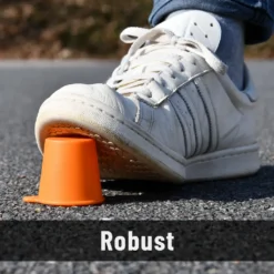 SoPro 12x Schnapsbecher Plastik 4 Cl Wiederverwendbar - Shotgläser 40 Milliliter Schwarz - Mehrweg Schnapsglas Zum Umhängen -Küchenwaren Geschäft f4b418afd33069a0377bd6d8d85961c3